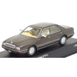 京商 ミニカー | 販売終了: KYOSHO 1/43 Nissan Gloria Cima (FY31