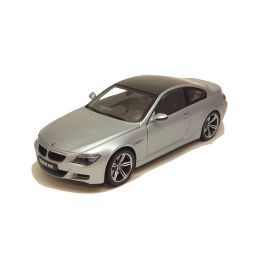 販売終了: KYOSHO 1/18 BMW M6 (E63) Silver [No - 京商 ミニカー