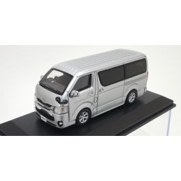 販売終了: KYOSHO 1/64 Toyota Hiace 2014 Silver - 京商 ミニカー