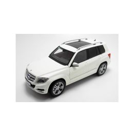WELLY 1/24scale Mercedes-Benz GLK GTA WHITE - 京商 ミニカー