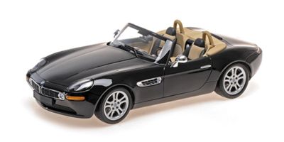 MINICHAMPS 1/18 BMW Z8 ロードスター 2000 ブラック  [No.155024231]