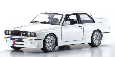 Bburago 1/24 BMW M3(E30) 1988 （ホワイト）  [No.BUR21100W]