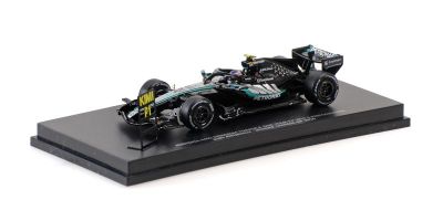MINICHAMPS 1/64 メルセデス-AMG ペトロナス F1チーム W17 キミ･アントネッリ 中国GP 2026 ウィナー/ピットボード付   [No.640260212]