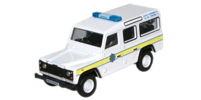 OXFORD 1/76 ランドローバー ディフェンダー ステーションワゴン ガルダ  [No.OX76DEF004]