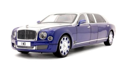 ALMOST REAL 1/18scale Bentley Mulsanne Grand Limousine by Mariner (Silver/Blue)  [No.AL830601]