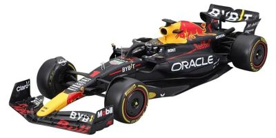 Bburago 1/18 オラクル レッドブル レーシング RB19(2023) No.1 アブダビGP ウィナー M.フェルスタッペン ドライバー付  [No.BUR18003V]