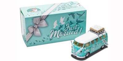 CORGI 1/43 VＷ キャンパーバン "Just Married" CGCC02737