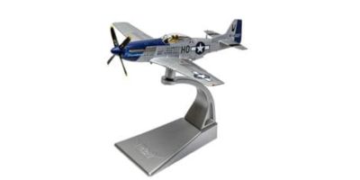 CORGI 1/72scale North American P-51D Mustang "Moonbeam McSwine" Captain William T. "Bill" Wisner Jr.  [No.CGAA27709]