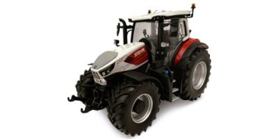 UNIVERSAL HOBBIES 1/32 シュタイアー 6200 Impils CVT 2026  [No.E6812]