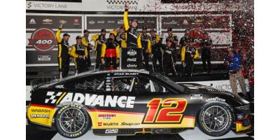 Lionel Racing 1/64 ADVANCE AUTO PARTS 2025 フォード マスタング ライアン･ブレイニー #12 デイトナ COKE ZERO SUGAR 400 ウィナー  [No.LR338547]