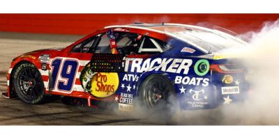 Lionel Racing 1/64 BASS PRO SHOPS 2025 トヨタ カムリ XSE チェイス･ブリスコー #19 ダーリントン COOK OUT SOUTHERN 500 ウィナー  [No.LR338943]