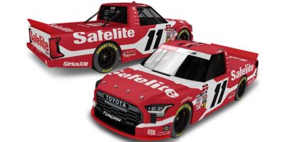 Lionel Racing 1/64 SAFELITE 2025 トヨタ タンドラ TRD コリー･ハイム #11 チャンピオン初タイトル記念  [No.LR342117]