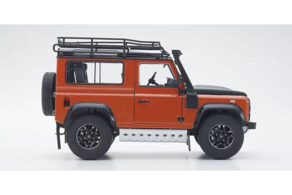 京商 ミニカー | 販売終了: KYOSHO 1/18 Land Rover Defender 90