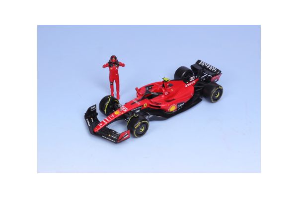 Bburago 1/24 フェラーリ SF23 2023  No,55 C. サインツ フィギュア付  [No.18-26809S]