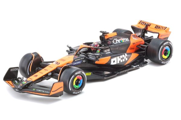 Bburago 1/43 マクラーレン F1 チーム MCL38 マイアミGP 2024 No,81 O.ピアストリドライバー付 クリアケース  [No.BUR38215PMIA]