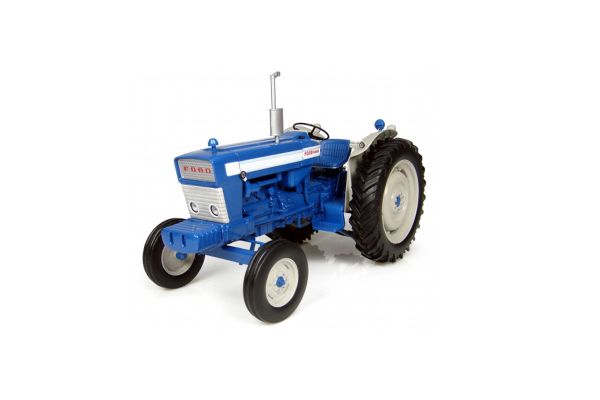 UNIVERSAL HOBBIES 1/16scale Ford 5000 Tractor Blue [No.E2705]