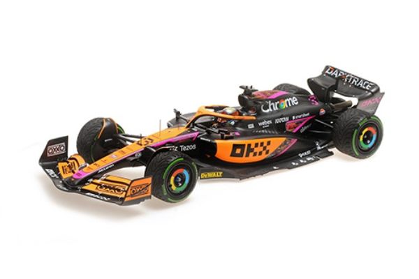 MINICHAMPS 1/18scale McLaren F1 Team MCL36 Daniel Ricciardo Singapore GP 2022  [No.537223503]