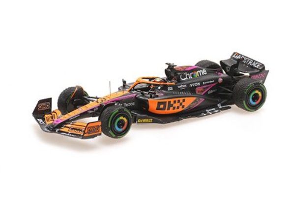 MINICHAMPS 1/43scale McLaren F1 Team MCL36 Daniel Ricciardo Singapore GP 2022  [No.537226003]