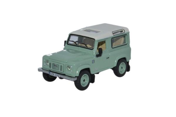 OXFORD 1/76scale Land Rover Defender 90 Station Wagon Grasmere Green (Heritage)  [No.OX76LRDF7HE]