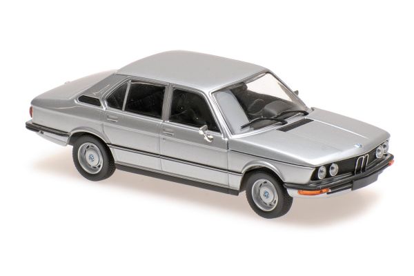 MINICHAMPS 1/43scale BMW 520 – 1972 – SILVER  [No.940023000]