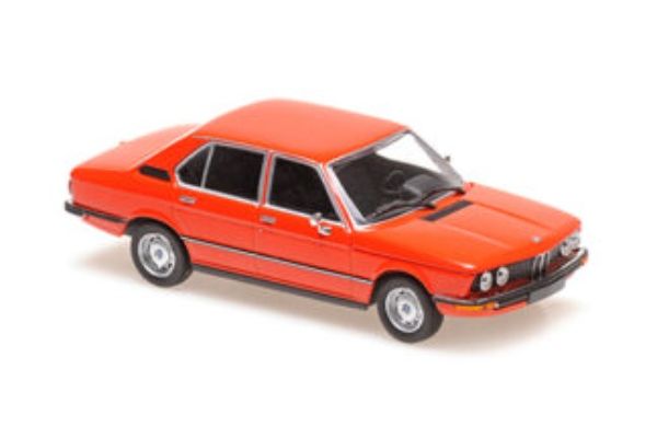 MINICHAMPS 1/43 BMW 520 (E12) 1972-1981 レッド  [No.940023006]