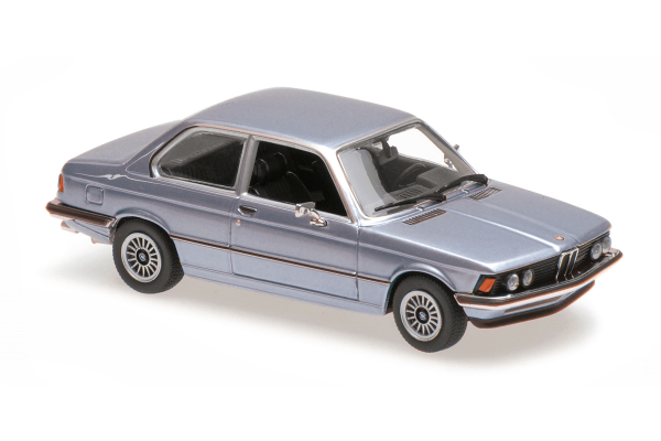MINICHAMPS 1/43scale BMW 323I 1975 Light Blue Metallic  [No.940025472]