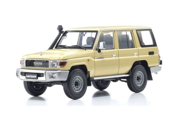 ALMOST REAL by KYOSHO 1/18scale Toyota Land Cruiser 76 2017 Beige  [No.AL870102]