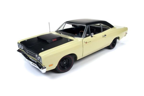 AMERICAN MUSCLE 1/18scale 1969.5 Plymouth Road Runner Coupe (Class of 69) Sunfire Yellow / Black  [No.AMM1179]