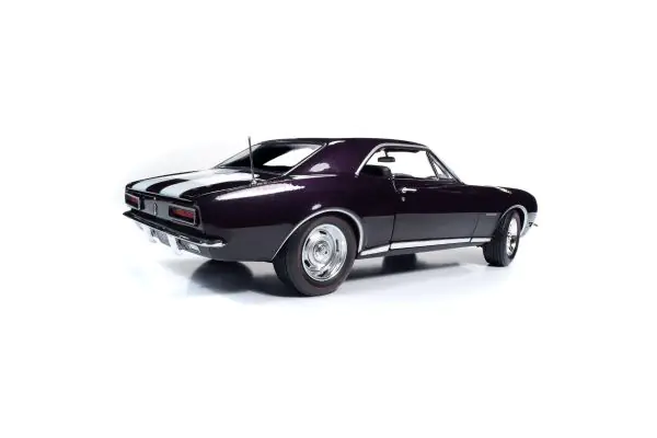 AMERICAN MUSCLE 1/18scale 1967 Chevy Camaro Z28 RS Royal Plum [No