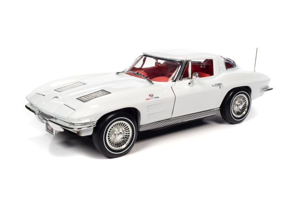 AMERICAN MUSCLE 1/18scale 1963 Chevy Corvette Coupe - Arctic White  [No.AMM1308]
