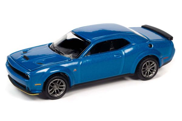 AUTO WORLD 1/64scale 2019 Dodge Challenger R / T Scat Pack Blue Metallic  [No.AWSP061B]