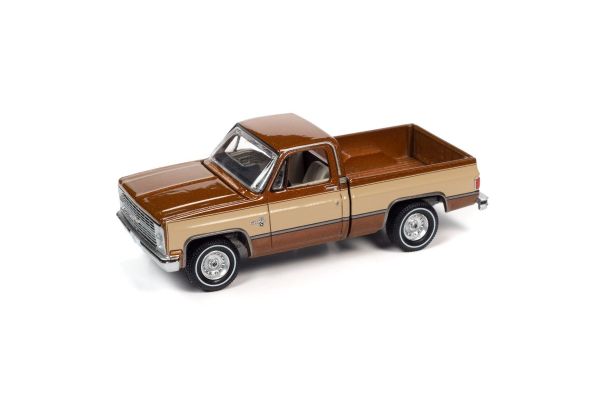 AUTO WORLD 1/64scale 1983 Chevy Silverado 10 Light Bronze / Almond  [No.AWSP074A]