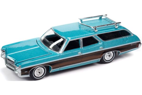 AUTO WORLD 1/64scale 1970 Chevy Kingswood Estate Wagon Turquoise/Woody  [No.AWSP142A]