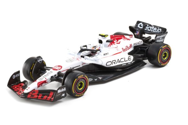 Bburago 1/43 オラクル レッドブル レーシング RB21 2025 日本GP No,22 Y.角田 ドライバー付 クリアケース  [No.BUR38234JPT]