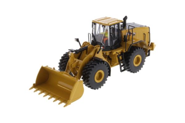 DIECAST MASTERS 1/50scale Cat 966GC Wheel Loader  [No.DM85682H]
