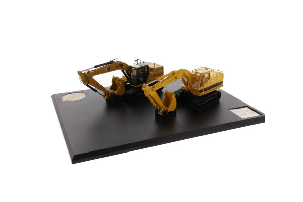 DIECAST MASTERS 1/50 Cat エクスカベーター エヴォリューション シリーズ (Cat 225 エクスカベーター&Cat 323 エクスカベーター)  [No.DM85715]