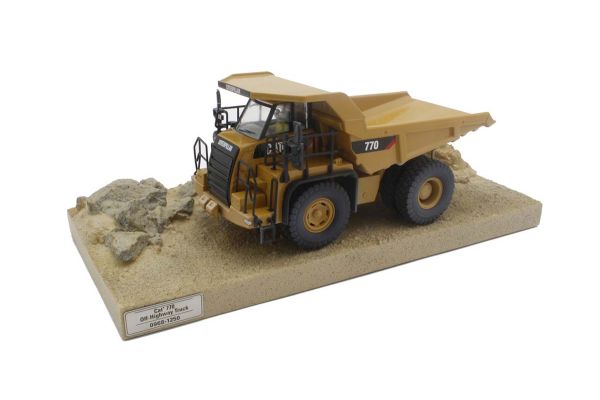 DIECAST MASTERS 1/50scale Cat 770 Off-Highway Truck Weathering Specification  [No.DM85756]