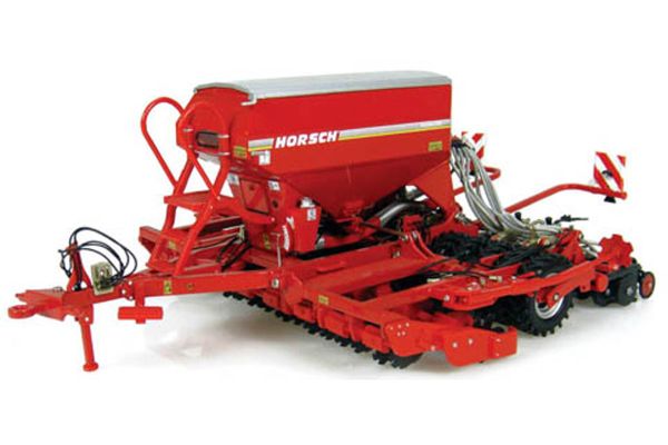 UNIVERSAL HOBBIES 1/32scale Horsch Pronto 4DC Red [No.E2594]