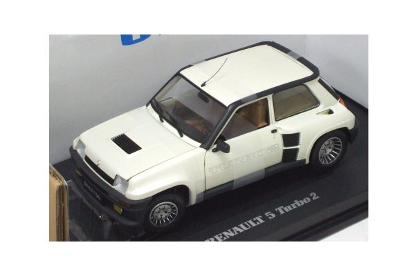 UNIVERSAL HOBBIES 1/18scale Renault 5 Turbo II Pearl White [No.E4525]