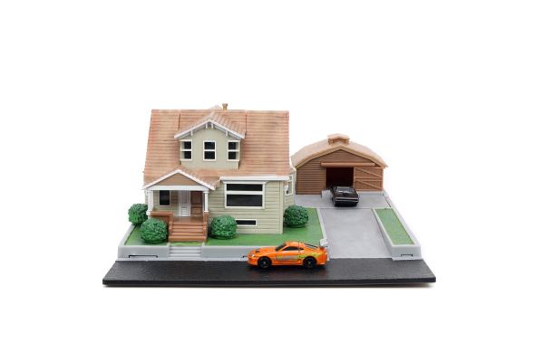 JADA TOYS 1/43scale F&F Toretto House Diorama Set  [No.JADA33668]