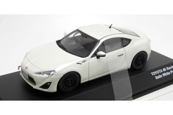J-COLLECTION 1/43scale TOYOTA 86/ 86Racing Satin white pearl [No.JCP73012RA]