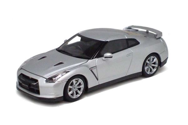 京商 ミニカー | 販売終了: KYOSHO 1/43 Nissan GT-R (R35) Silver