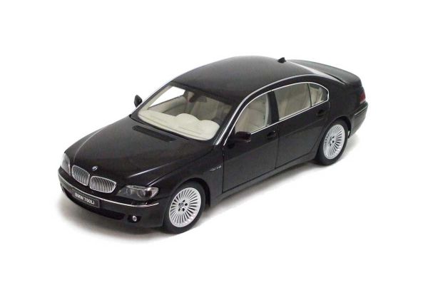 販売終了: KYOSHO 1/18 BMW 760Li Black [No.K08572BK]