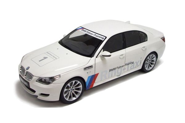 販売終了: KYOSHO 1/18 BMW M5 (E60M) Nurburgring  Racing Taxi 2008 White [No.K08593RTB]