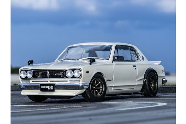 京商オリジナル 1/18 ニッサン スカイライン 2000 GT-R (KPGC10) ホワイト  [No.KS08129W]