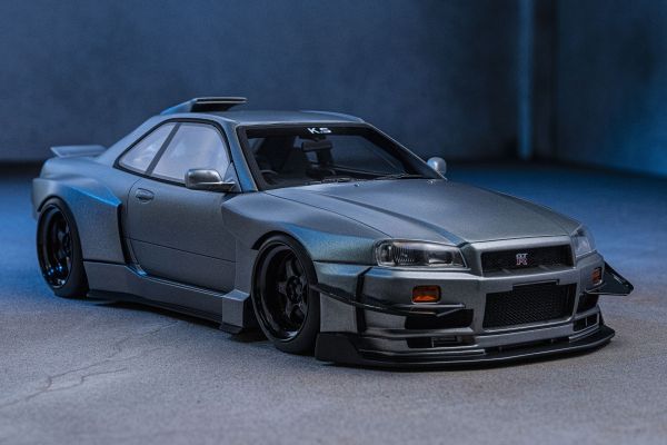 京商 サムライ 1/18 日産 スカイライン GT-R R34 Khyzyl Saleem (マットグレー)   [No.KSR18068MG]
