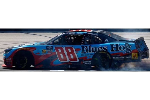 Lionel Racing 1/64 BLUES HOG 2025 シボレー カマロ カイル･ラーソン #88 テキサス ANDY'S FROZEN CUSTARD 300 ウィナー  [No.LR331692]