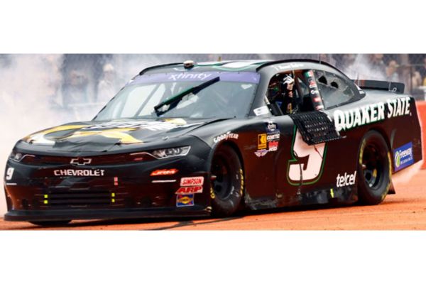 Lionel Racing 1/64 QUAKER STATE 2025 シボレー カマロ ダニエル･スアレス #9 メキシコ CHILANGO 150 ウィナー  [No.LR334204]