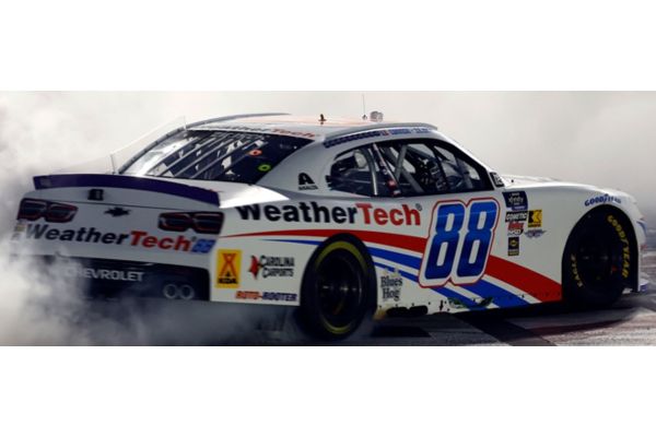 Lionel Racing 1/64 WEATHERTECH 2025 シボレー カマロ コナー･ジリッシュ #88 シャーロット DRIVE FOR THE CURE 250 ウィナー  [No.LR340458]
