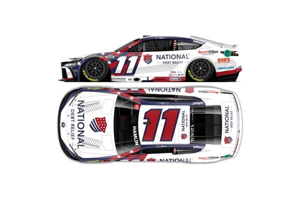 Lionel Racing 1/64 NATIONAL DEBT RELIEF 2026 トヨタ カムリ XSE デニー･ハムリン #11  [No.LR346160]